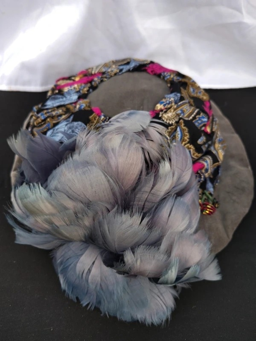 Women’s Vintage Deadstock Bandaloop boutique Feather Pillbox Hat